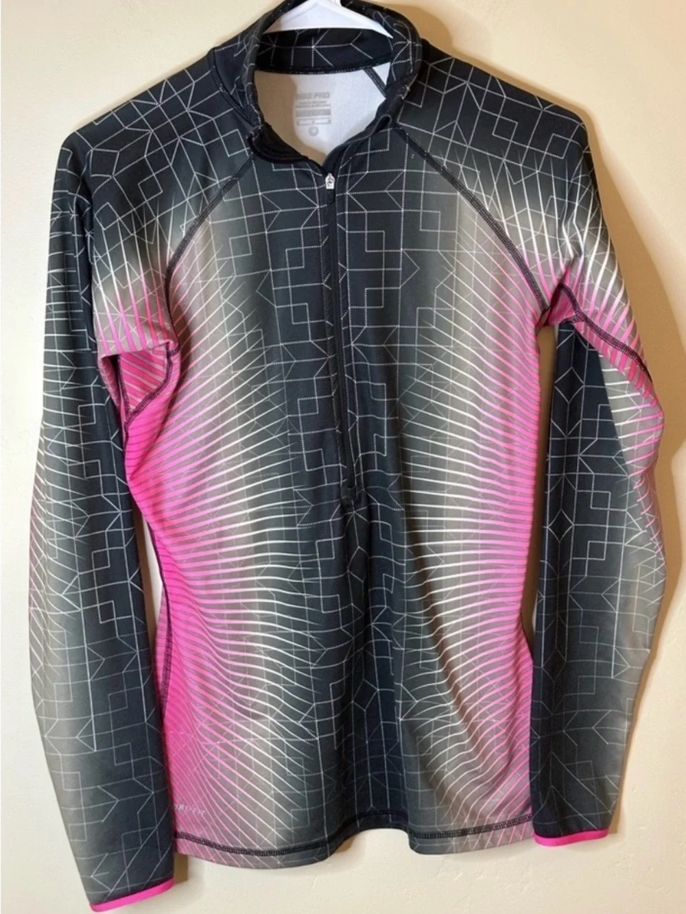 Women’s Nike Pro Medium Ling Sleeve Fleece Lined 1/4 Zip Performance Top- 18 P2P